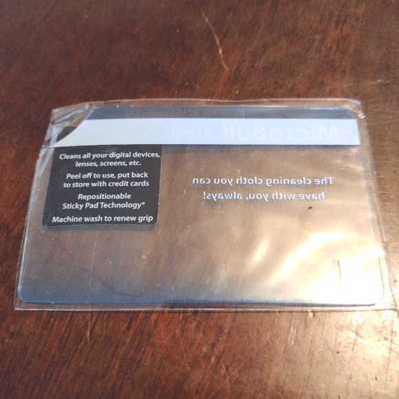 MicroBuff Mini The cleaning cloth you can have with you always. - Picture 6 of 8